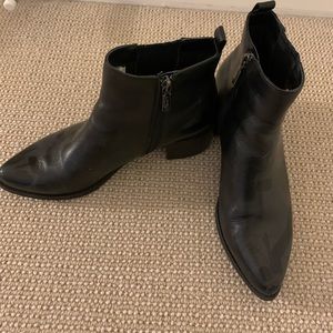 Blondo Black Leather Booties, Size 8.5